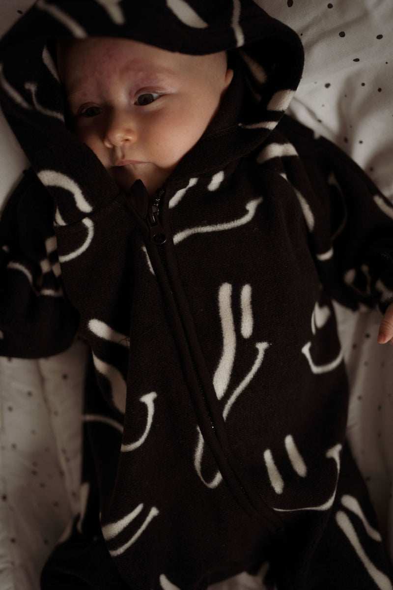 WAVY GRIN POLAR FLEECE BABY PRAMSUIT