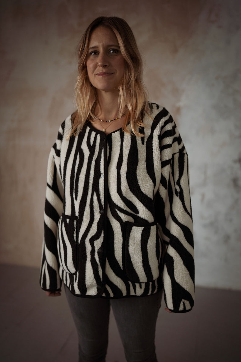 TIGER SHERPA ADULT JACKET