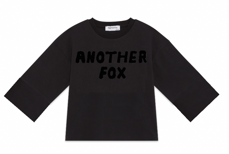 BACK PRINT LONG SLEEVE TEE
